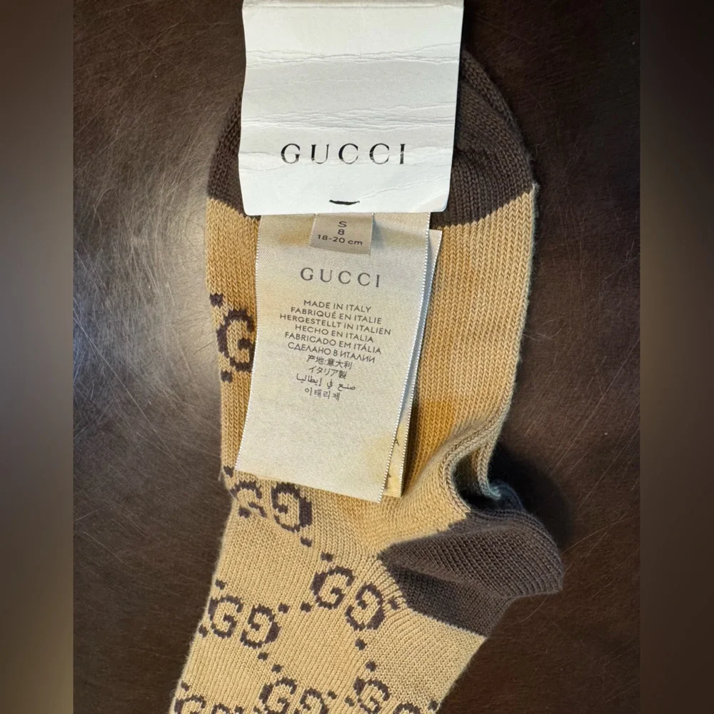 New Authentic Gucci GG Supreme Logo Socks Tan Brown - Picture 11 of 11